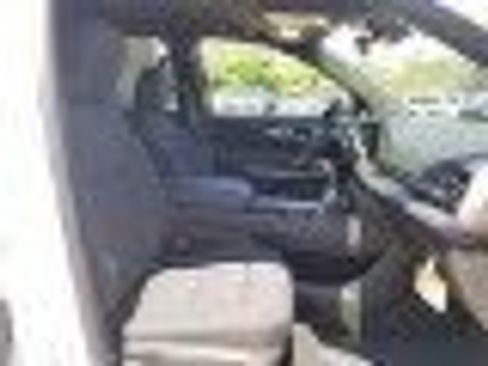 New 2025 Chevrolet Traverse LT image 25