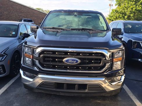 Used 2023 Ford F150 XLT RWD image 2