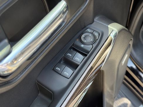 Used 2019 Chevrolet Silverado 1500 RST w/ All-Star Edition AWD/4WD image 15