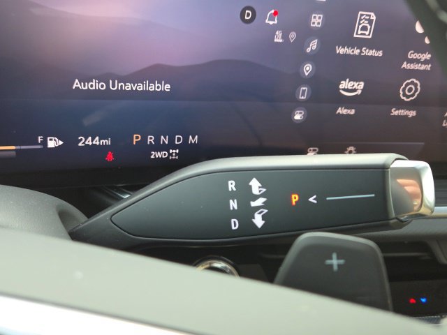 Used 2025 Buick Envision Preferred AWD/4WD image 25