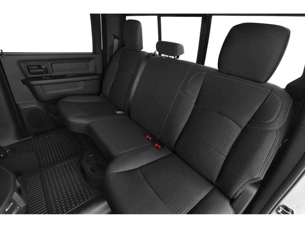 Used 2024 RAM 2500 Tradesman w/ Chrome Appearance Group AWD/4WD image 8