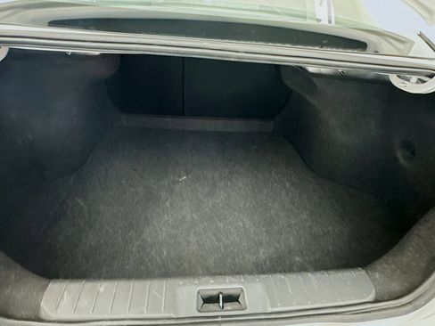 Used 2024 Nissan Sentra S image 29