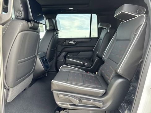 New 2026 GMC Yukon XL AT4 Ultimate image 24