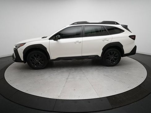 Used 2023 Subaru Outback Onyx Edition image 24