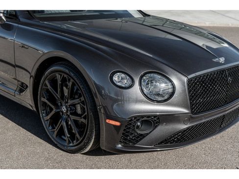 Used 2024 Bentley Continental GT Speed image 22