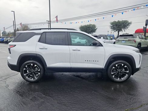 New 2026 Chevrolet Equinox RS image 7