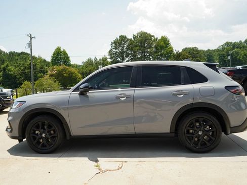Used 2025 Honda HR-V Sport image 23