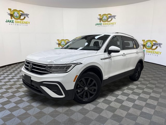 Used 2024 Volkswagen Tiguan SE AWD/4WD image 4