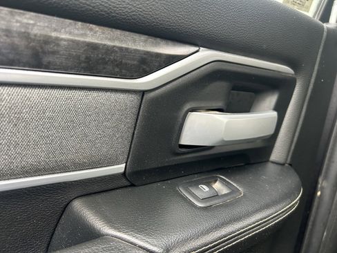 Used 2021 RAM 2500 Big Horn w/ Level 1 Equipment Group image 27