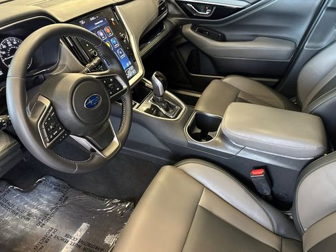 Certified 2023 Subaru Outback Onyx Edition AWD/4WD image 9