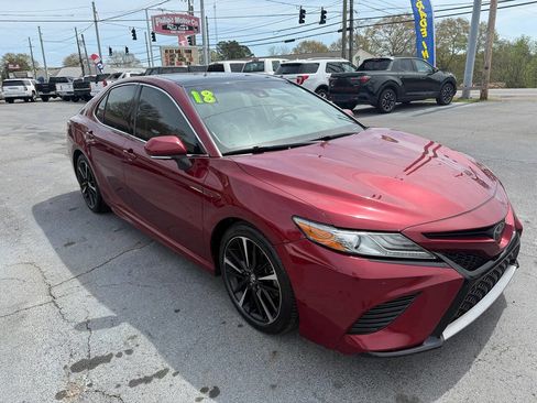 Used 2018 Toyota Camry XSE w/ Audio Package image 2