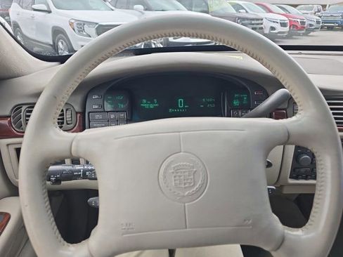 Used 1999 Cadillac De Ville w/ Comfort/Convenience Pkg FWD image 27