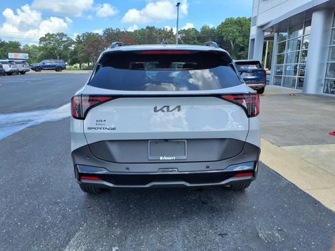 New 2026 Kia Sportage X-Line w/ X-Line Technology Package image 5