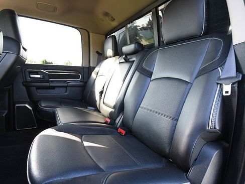 Used 2022 RAM 3500 Laramie image 11