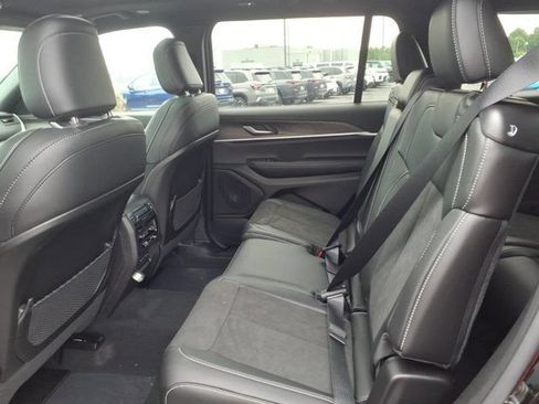 New 2026 Jeep Grand Cherokee L 4WD image 16