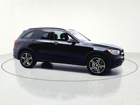 Used 2022 Mercedes-Benz GLC 300 image 10