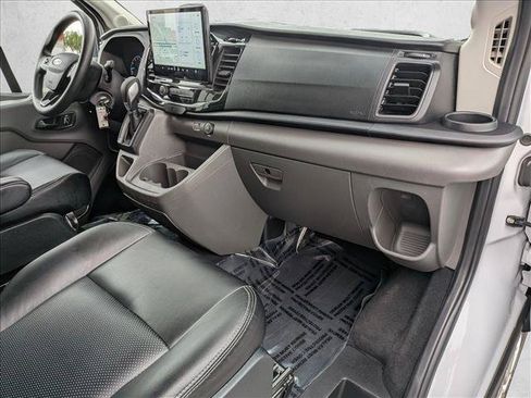 Used 2023 Ford Transit 350 XLT RWD image 21