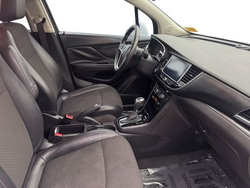 Used 2019 Buick Encore Preferred image 15