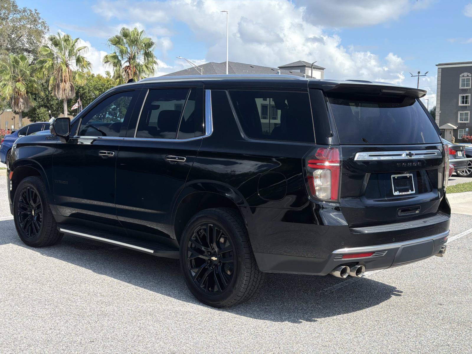 Used 2021 Chevrolet Tahoe High Country RWD image 6