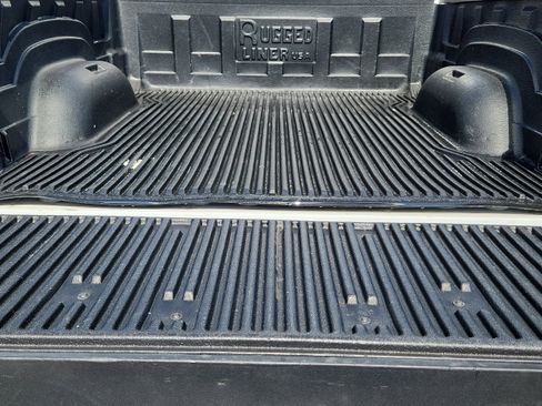 Used 2024 RAM 2500 Big Horn AWD/4WD image 26
