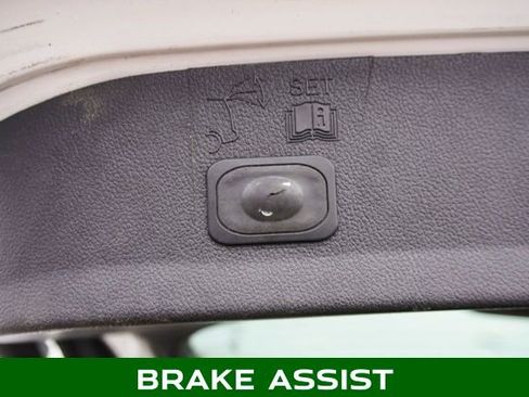 Used 2016 Ford Escape Titanium image 7