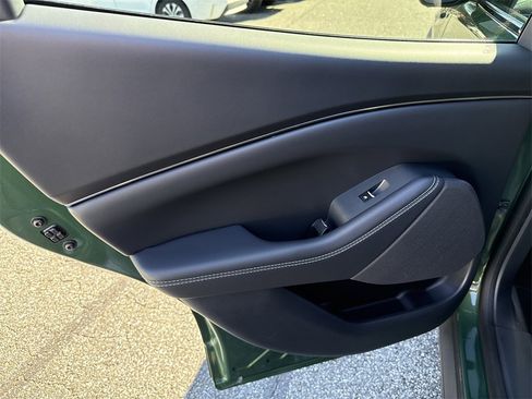 Used 2025 Ford Mustang Mach-E Select image 24