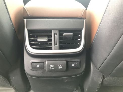Used 2020 Subaru Outback Touring image 14