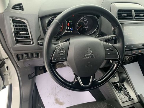 Used 2021 Mitsubishi Outlander Sport LE image 15