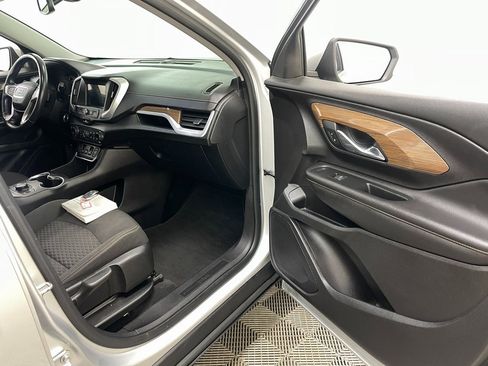 Certified 2018 GMC Terrain SLE w/ Driver Convenience Package image 33