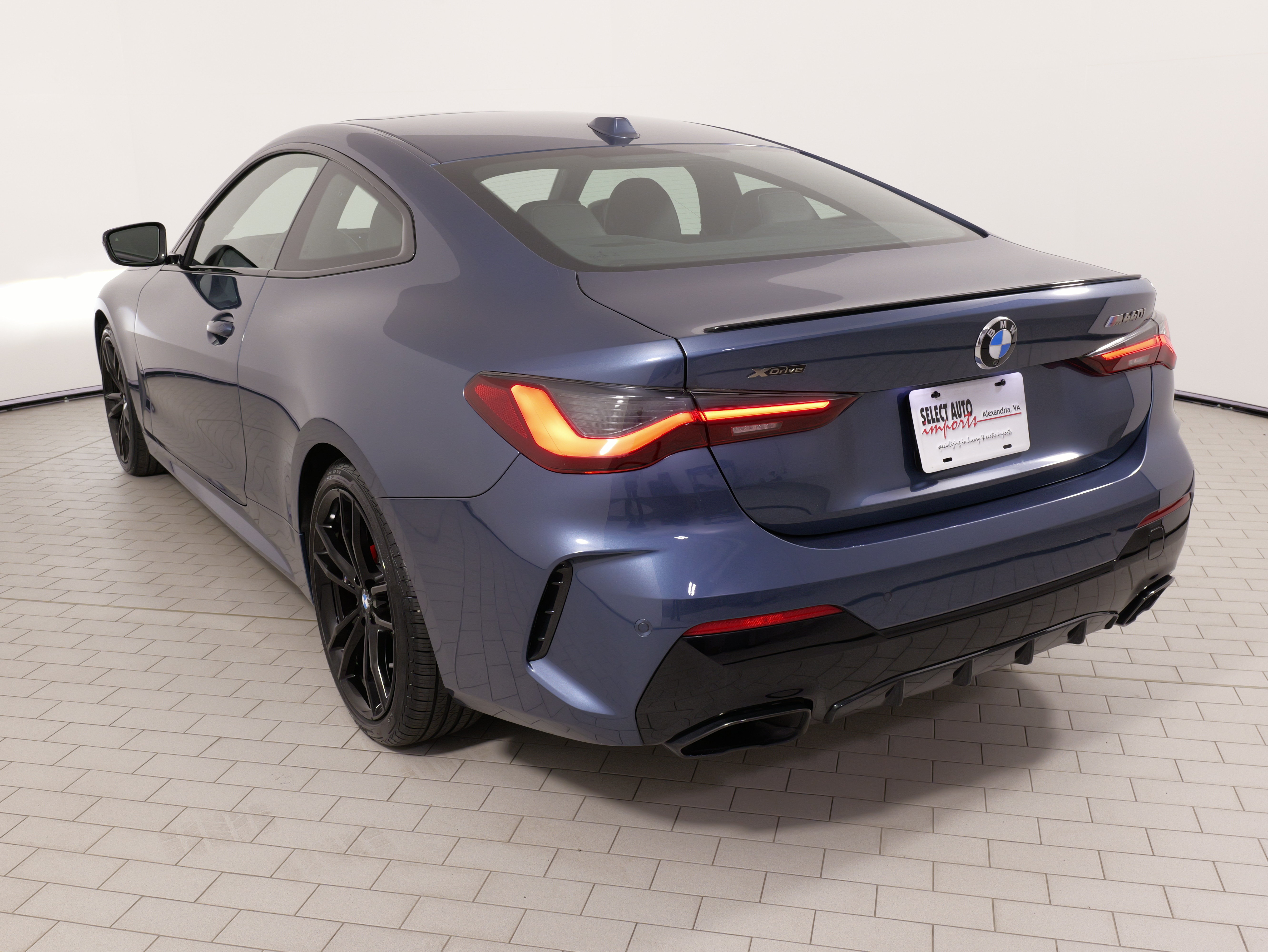 Used 2024 BMW 440i xDrive Coupe w/ Premium Package AWD/4WD image 13