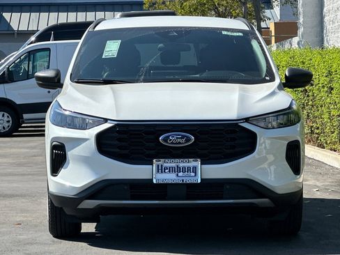 New 2025 Ford Escape ST-Line w/ Equipment Group 301A image 9
