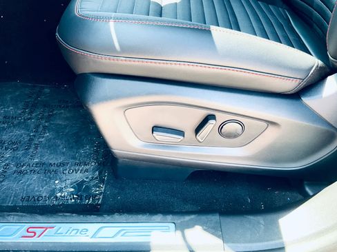 New 2025 Ford Explorer ST-Line w/ Premium Package image 23