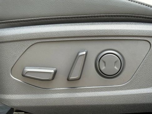 New 2026 Kia Sportage EX FWD image 12