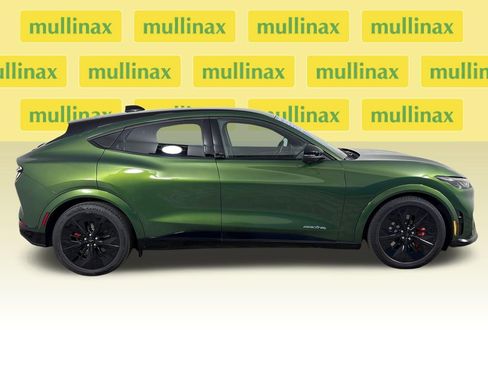 Certified 2025 Ford Mustang Mach-E GT image 4