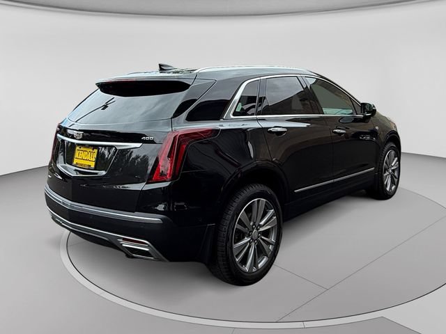 Used 2022 Cadillac XT5 Premium Luxury w/ Technology Package AWD/4WD image 5