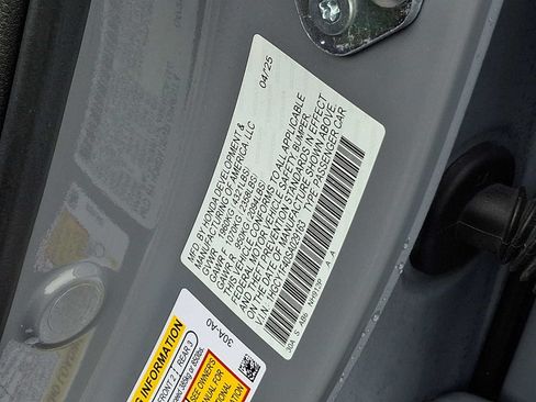 Used 2025 Honda Accord SE image 26