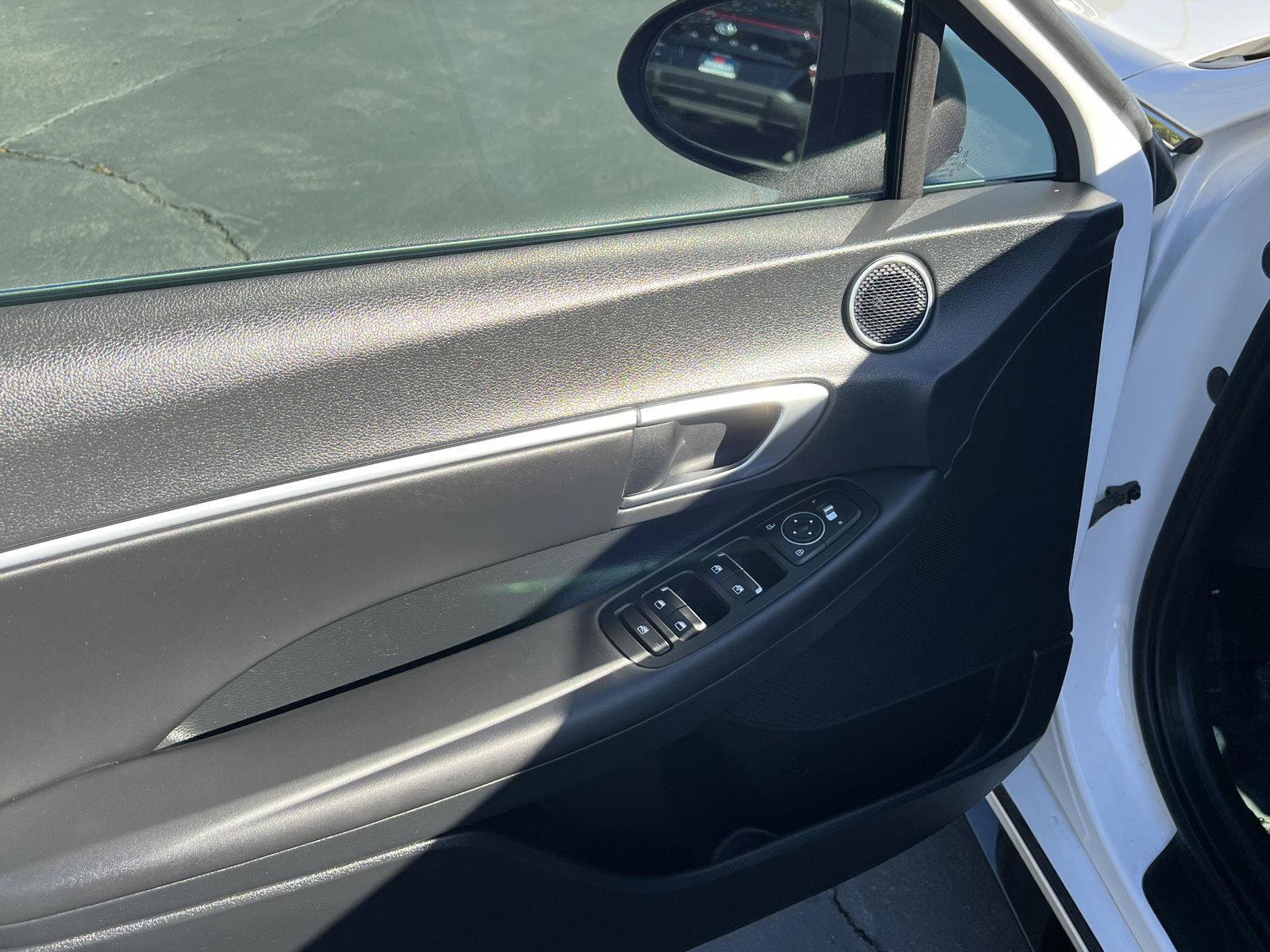 Used 2022 Hyundai Sonata SEL FWD image 29