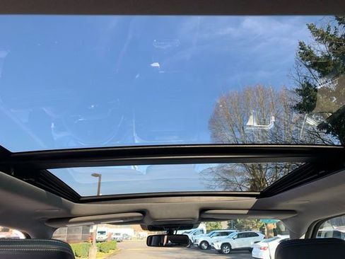 Used 2023 Ford F150 Limited image 11