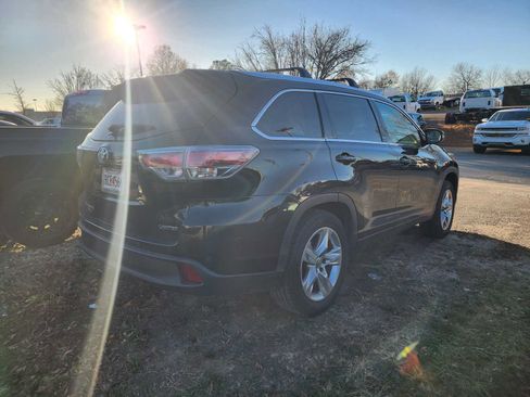 Used 2016 Toyota Highlander Limited image 45