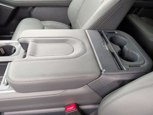 New 2027 Ford Expedition Max Active RWD image 29