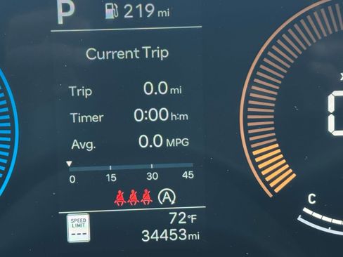 Used 2025 Hyundai Tucson SEL image 42