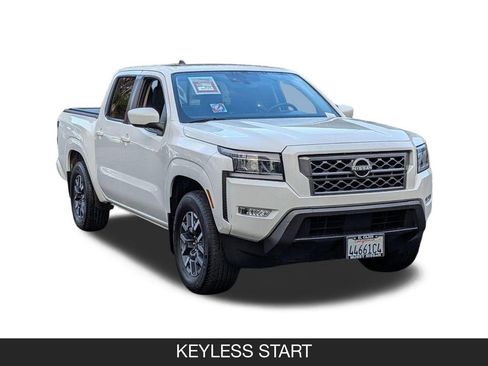 Certified 2024 Nissan Frontier SL w/ Technology Package RWD image 2