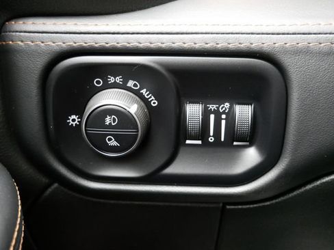 Used 2022 RAM 2500 Limited image 25