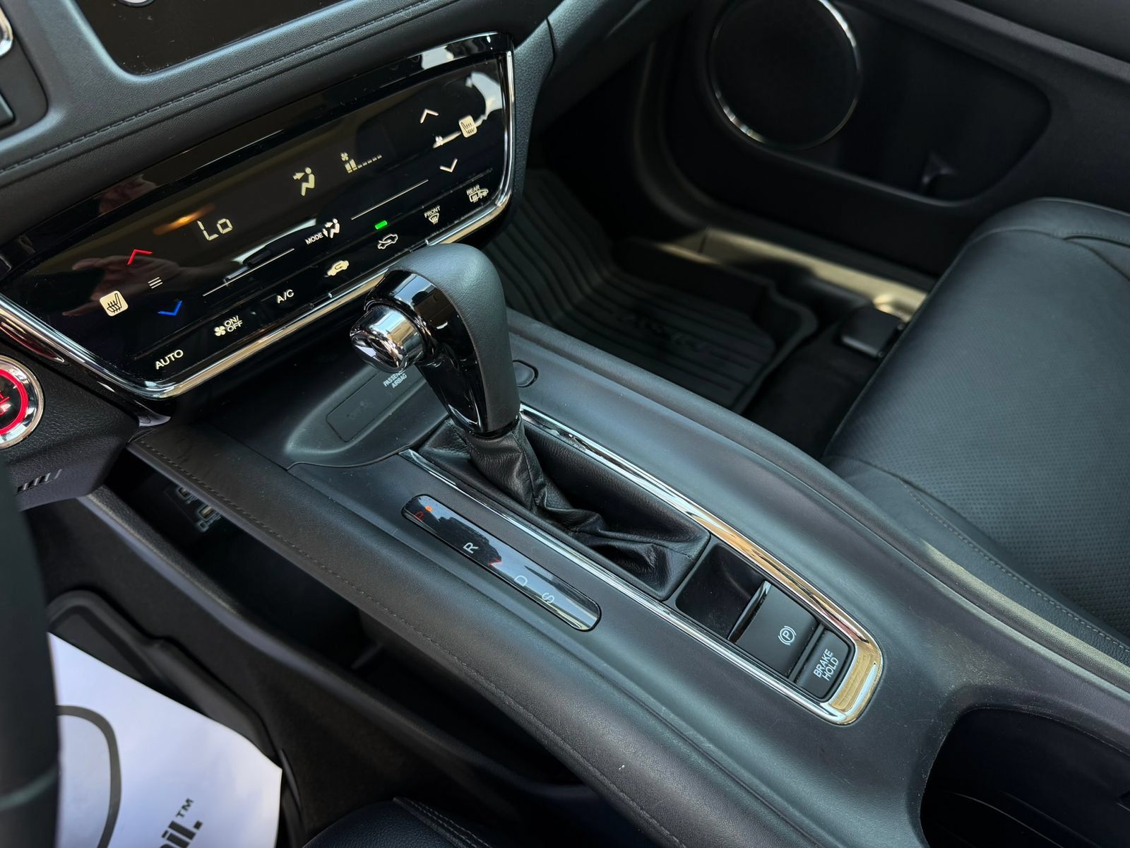 Used 2022 Honda HR-V EX-L image 17