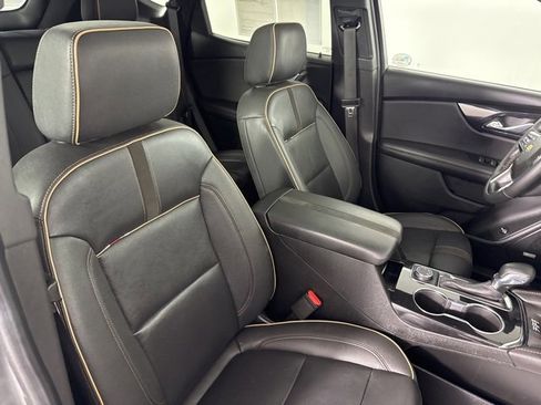 Used 2023 Chevrolet Blazer Premier w/ Enhanced Convenience Package image 14