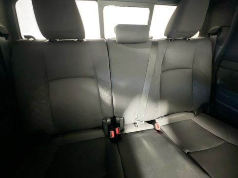 Used 2024 Toyota Tacoma SR5 image 33