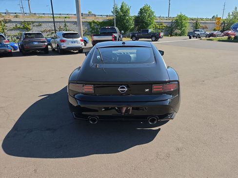 Used 2025 Nissan Z Sport w/ Floor Mat Package RWD image 10