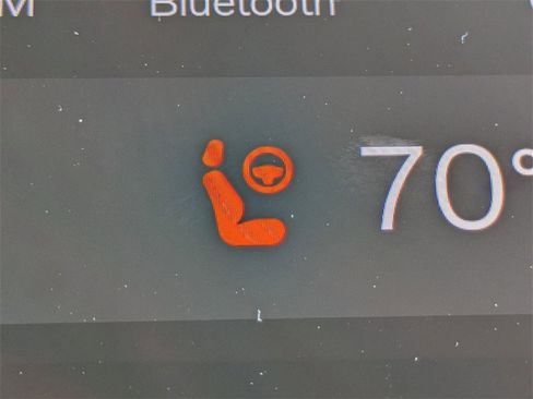 New 2025 Volvo EX90 Ultra image 25