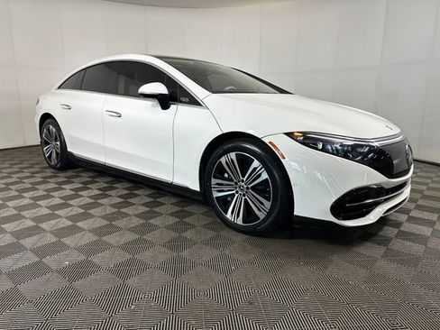 Used 2023 Mercedes-Benz EQS 450+ Sedan image 2