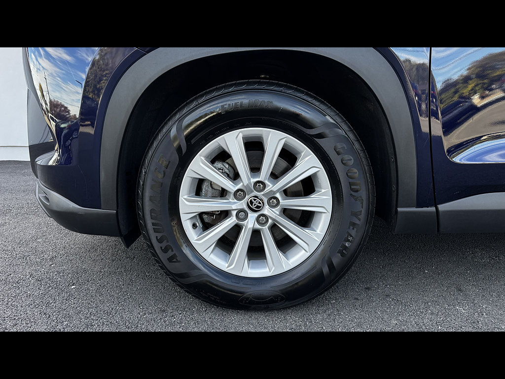 Certified 2024 Toyota Grand Highlander AWD image 15